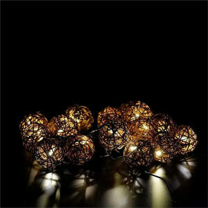 Romantische LED Lichterkette 16 Rattan-Kugeln Lampe...