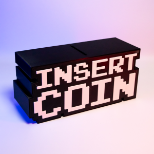 Advanc3D "Insert Coin" myntbox: retro 8-bitars...